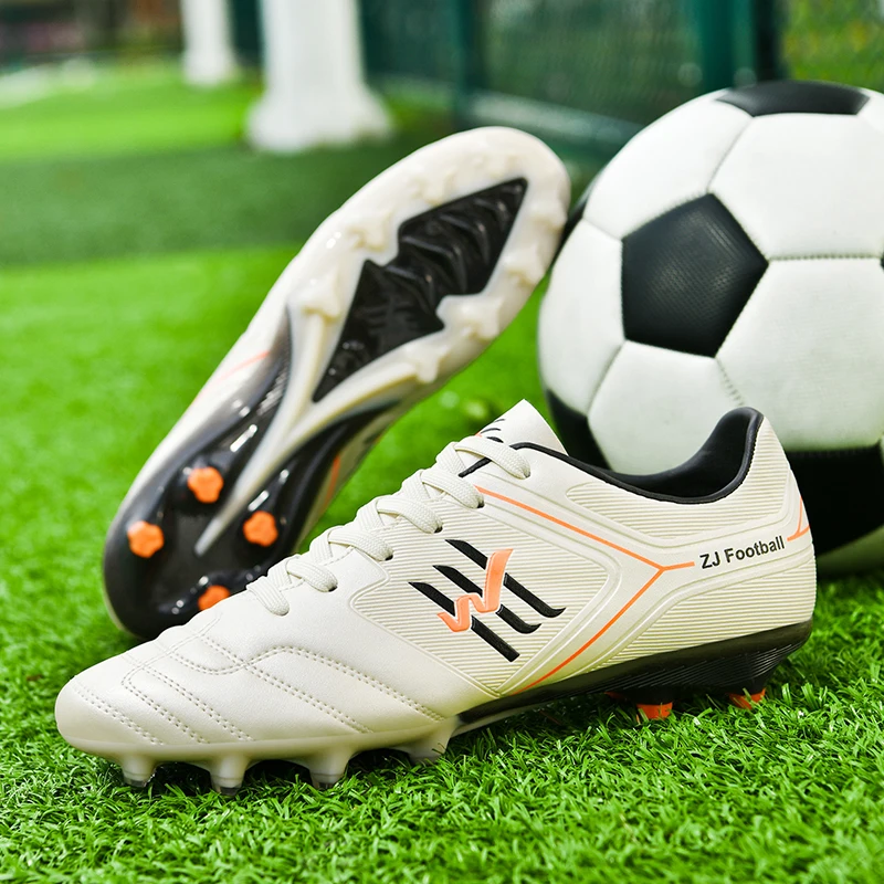 Nouveaux hommes chaussures de Football formation ultralégère en gros unisexe bottes de Football professionnel respirant intérieur Futsal livraison directe – Image 2